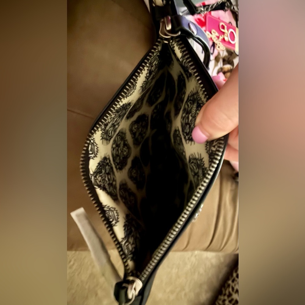 Ed Hardy Black Vegan Leather Crossbody Clutch Shoulder Bag NWT - Picture 7 of 10